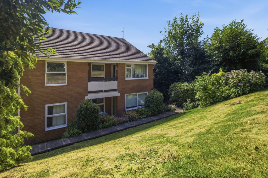 Property photo 3 of 16