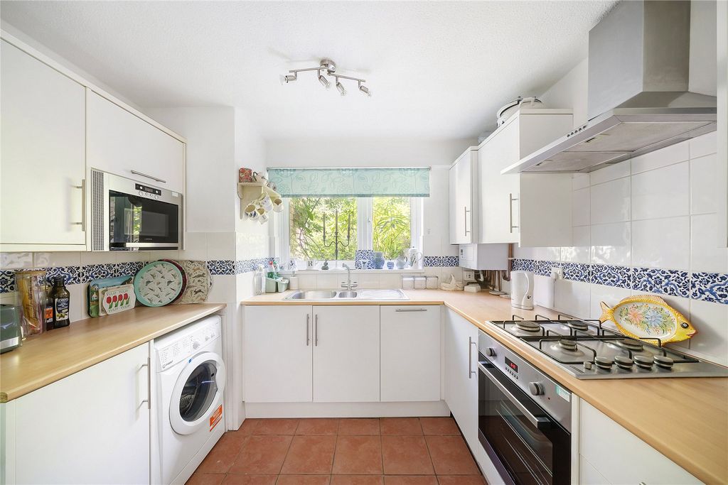 Property photo 3 of 11 Picture No. 08