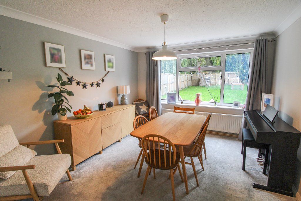 Property photo 3 of 13 Dining Room