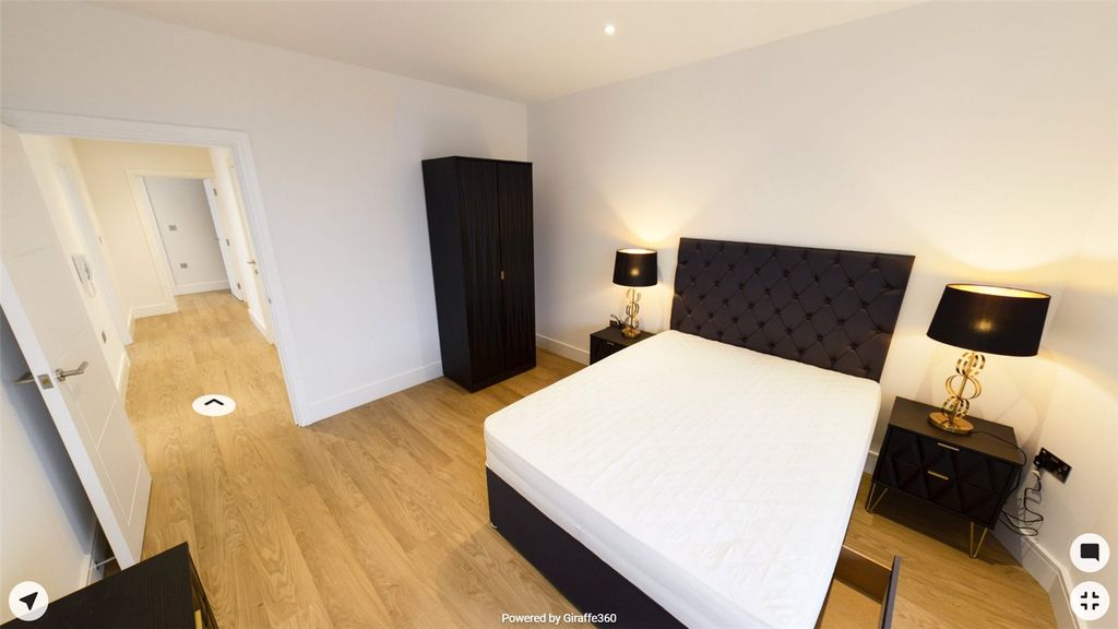 Property photo 3 of 11 Picture 3