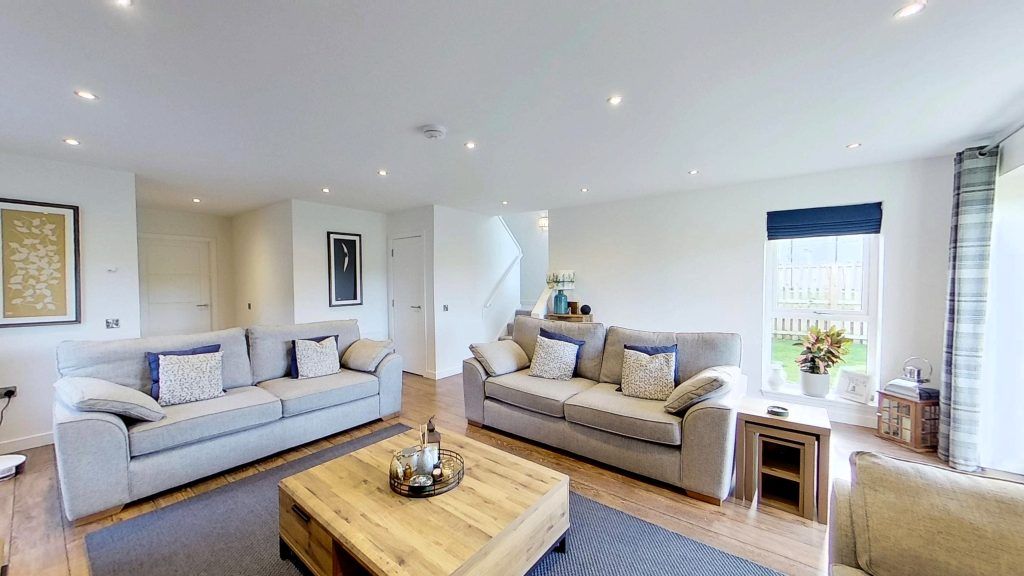 Property photo 3 of 35