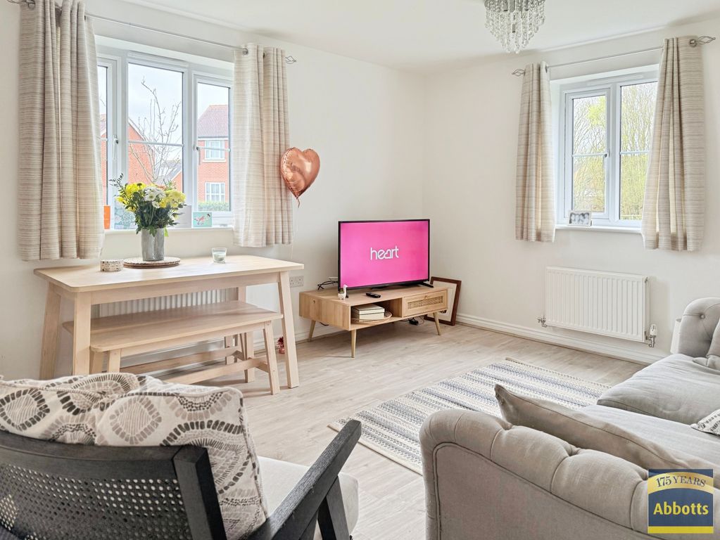 Property photo 2 of 12