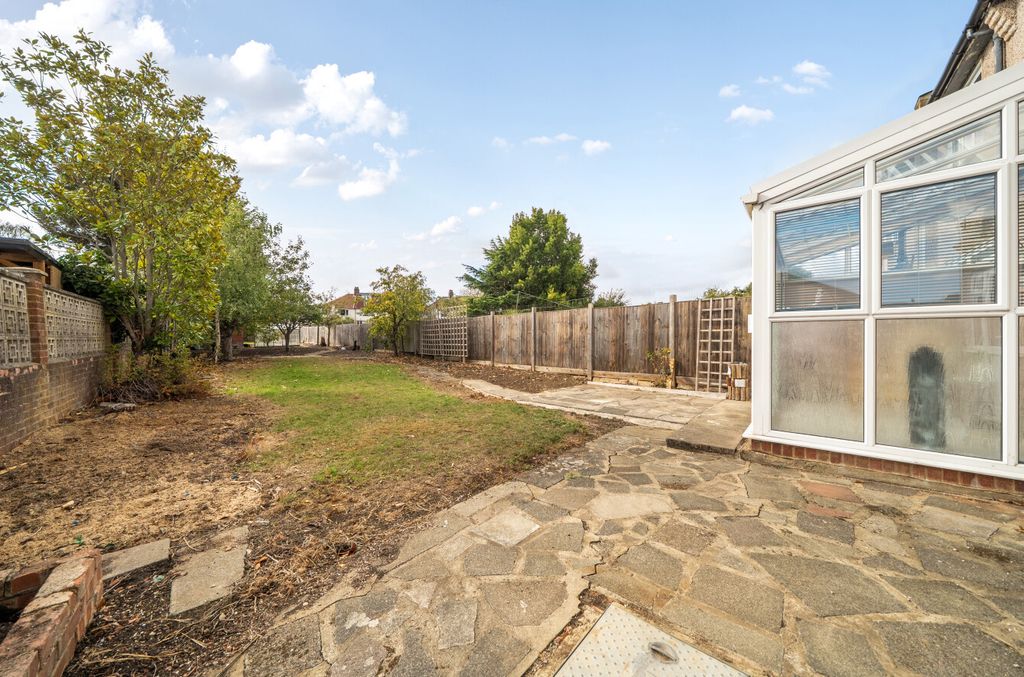 Property photo 2 of 20 1534882-11-6Acf6E...