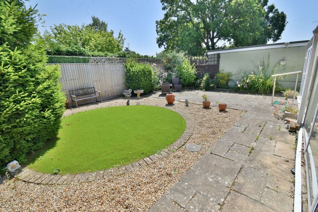Property photo 3 of 15