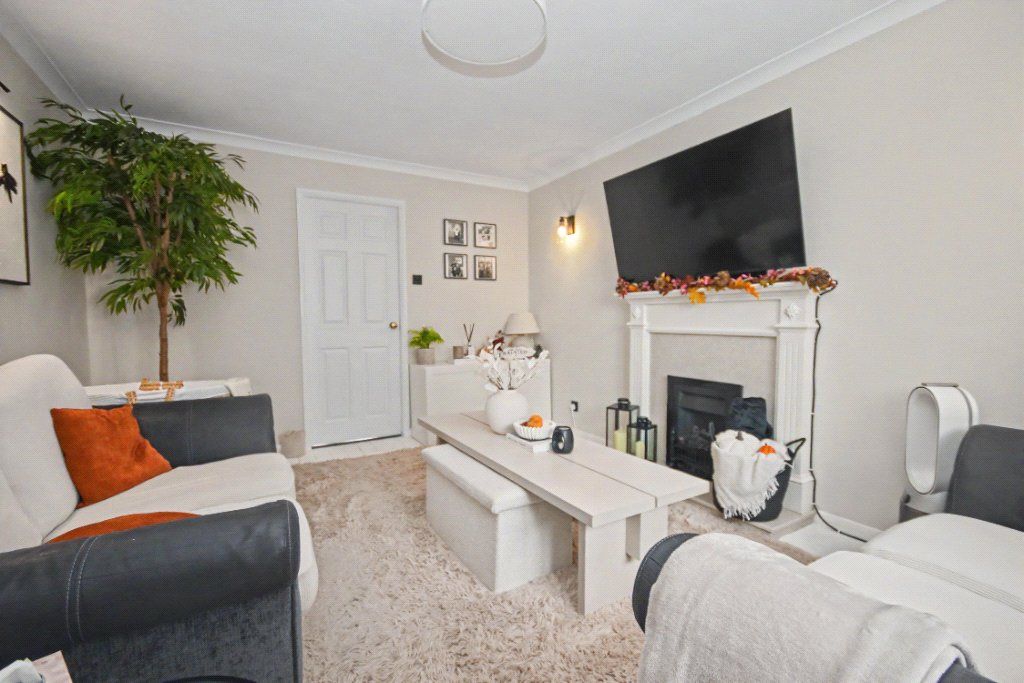 Property photo 2 of 17 Picture No. 04
