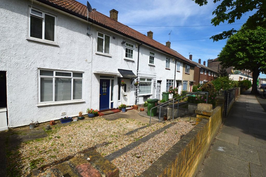 Property photo 1 of 10 External