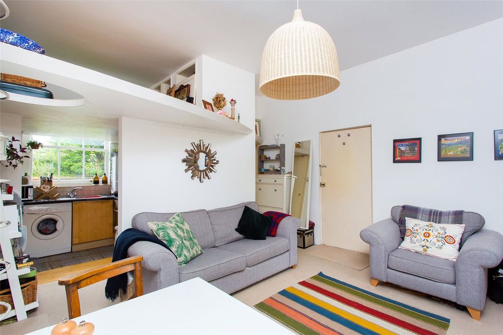 Property photo 1 of 7 Picture No. 05