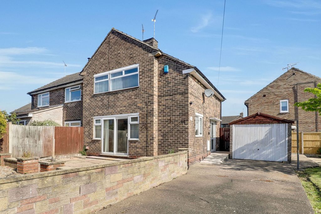 Property photo 1 of 21