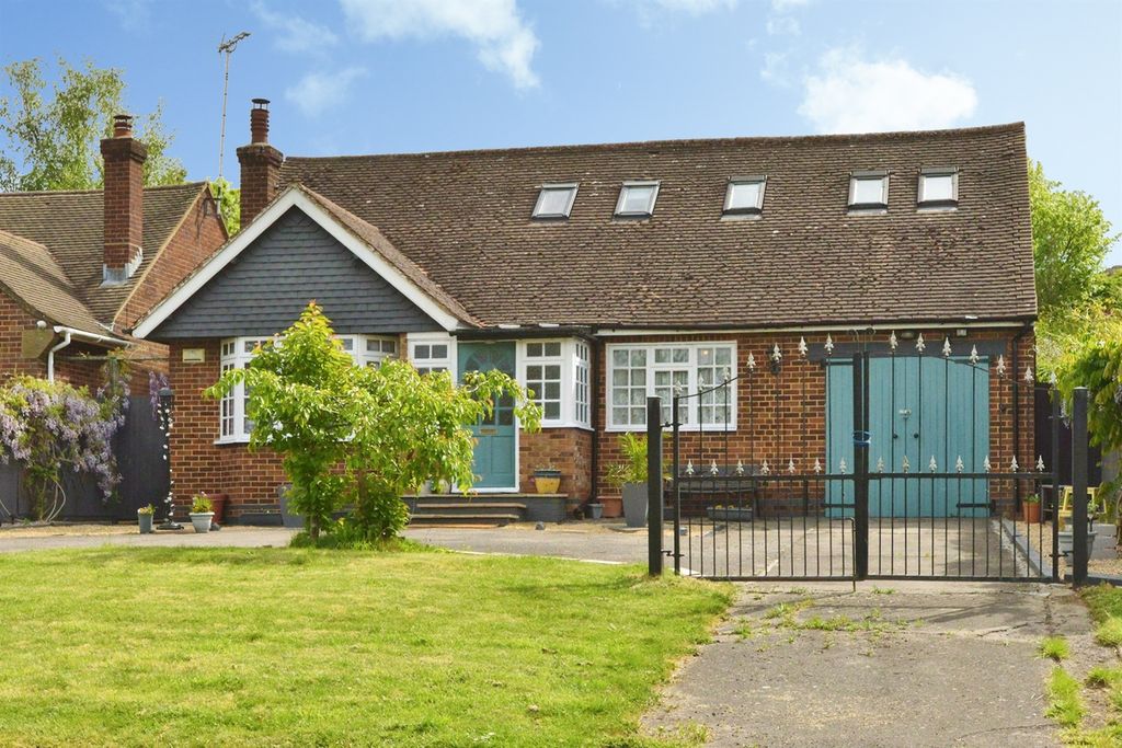 Property photo 1 of 20