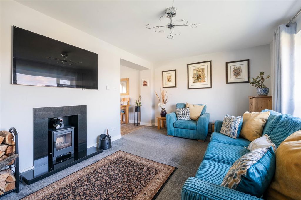 Property photo 3 of 34 Living Room.Jpg