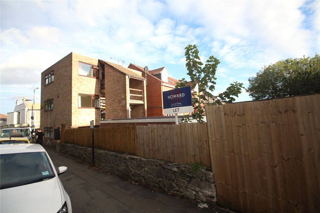 Property photo 1 of 6 Picture No. 09