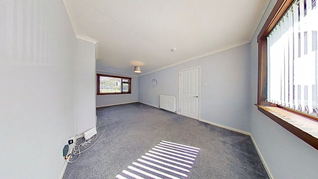 Property photo 3 of 10 Photo 3