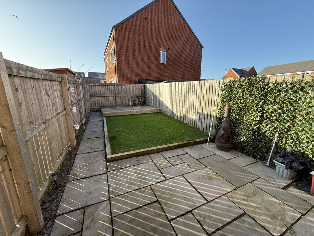 Property photo 2 of 11 Img_2196