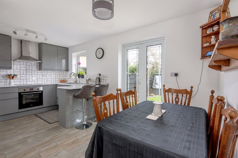 Property photo 3 of 19 Kitchen/Dining Room