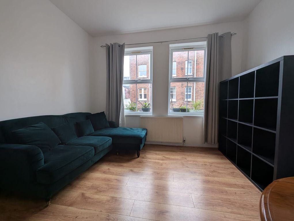 Property photo 1 of 10 1-Bedroom Flat Near King's College Hospital €“ Available Immediately
