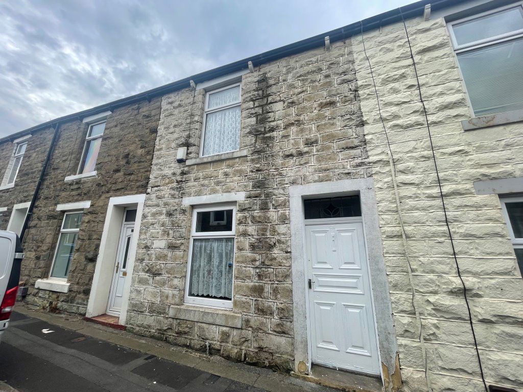 Property photo 1 of 7