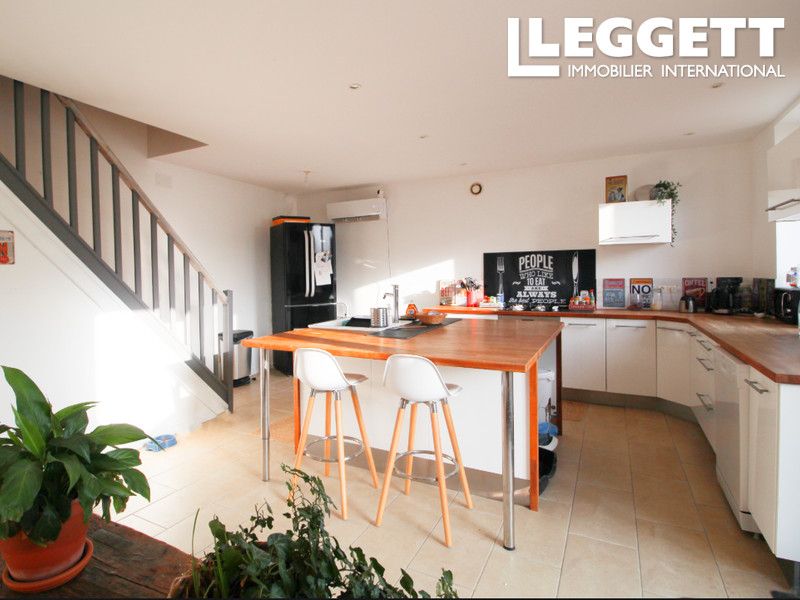 Property photo 3 of 10