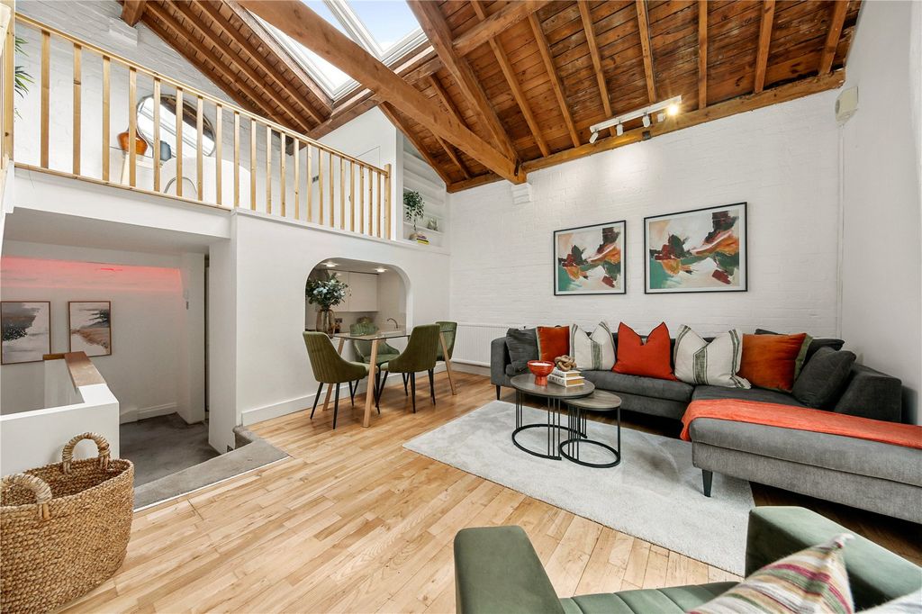 Property photo 1 of 31 Picture No. 20