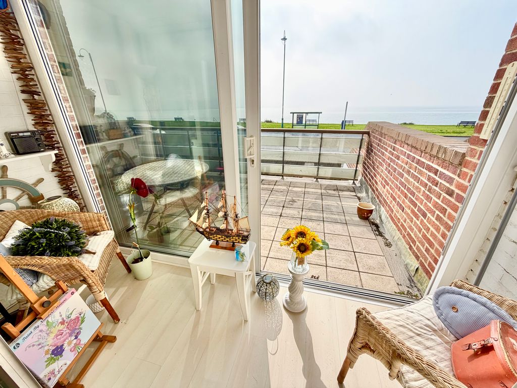 Property photo 3 of 15 Enclosed Veranda