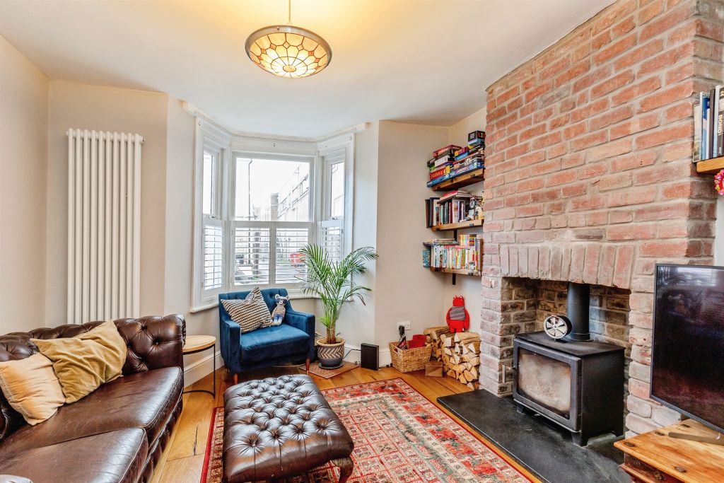 Property photo 2 of 17