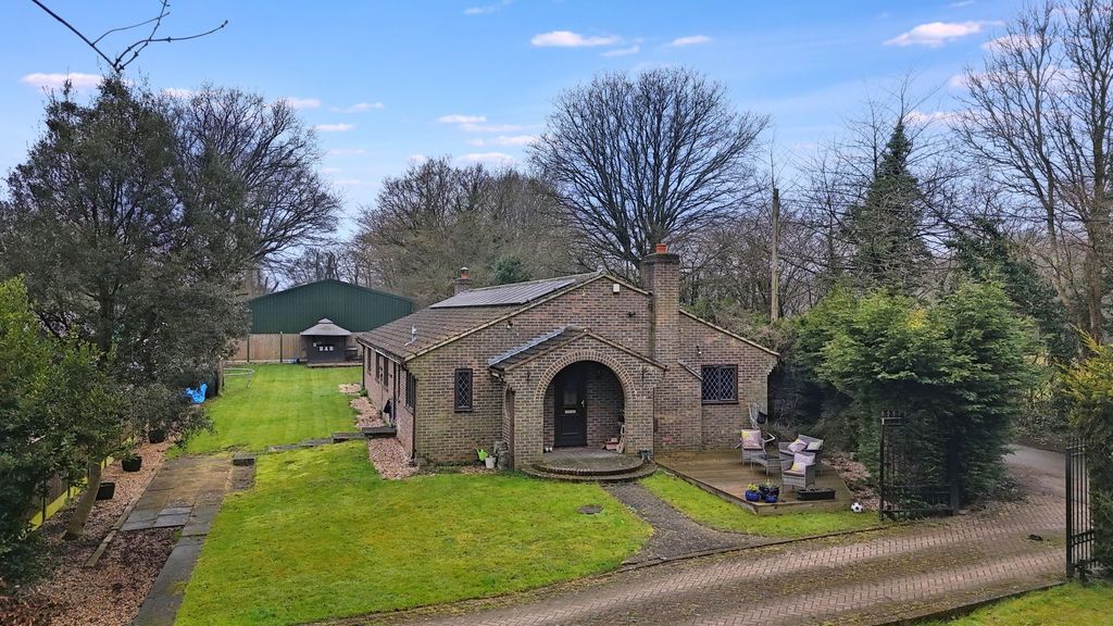 Property photo 3 of 13