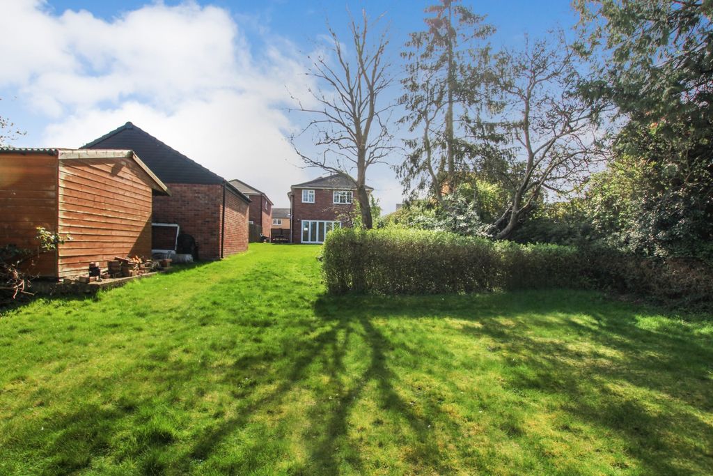 Property photo 2 of 15 Img_4807