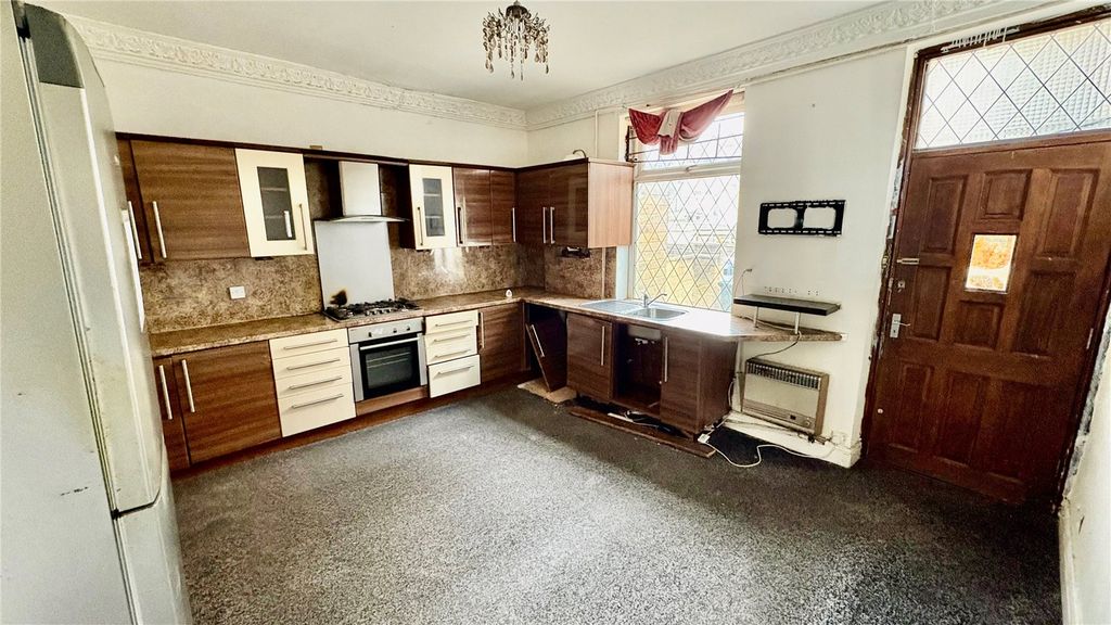 Property photo 3 of 12 Picture No. 06