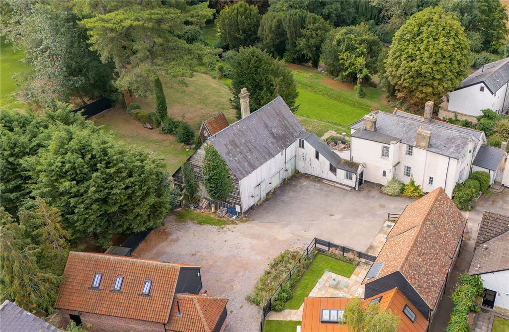 Property photo 2 of 19 Aerial