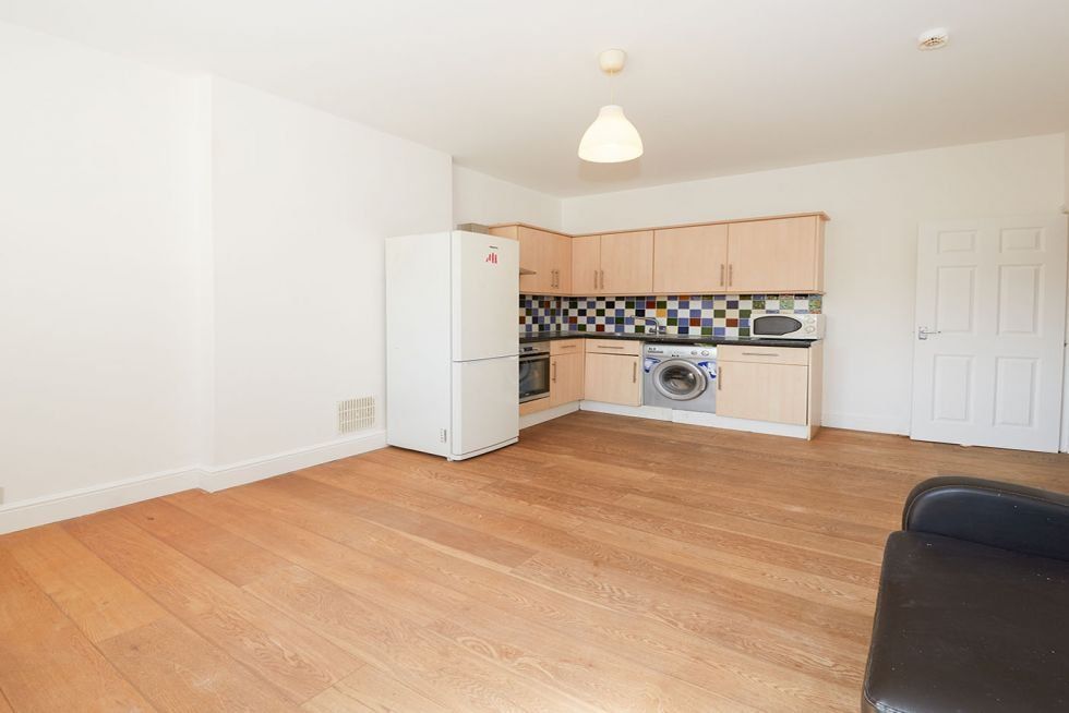 Property photo 1 of 5