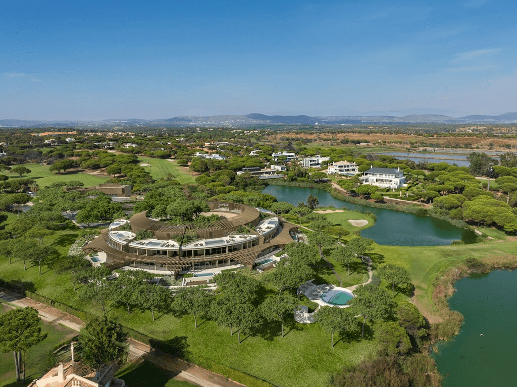 Property photo 2 of 9 Quinta Do Lago Apartments Ptqdla495P 1