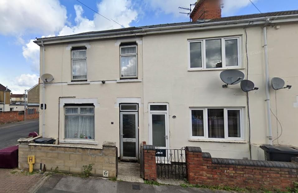 Property photo 1 of 1 Front