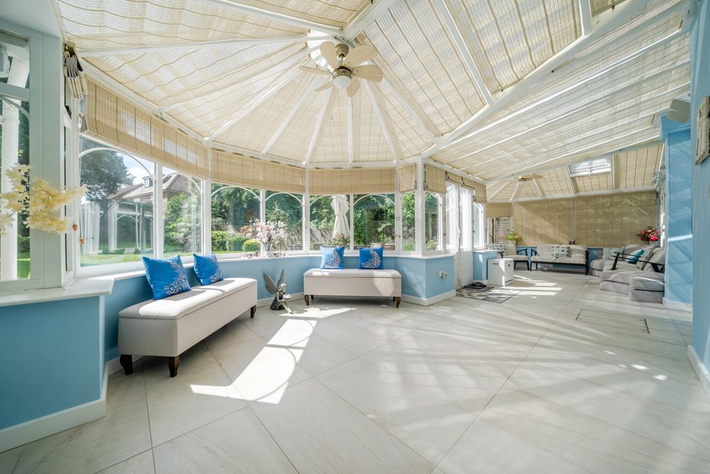 Property photo 2 of 20 1477519-8-6A311d2...
