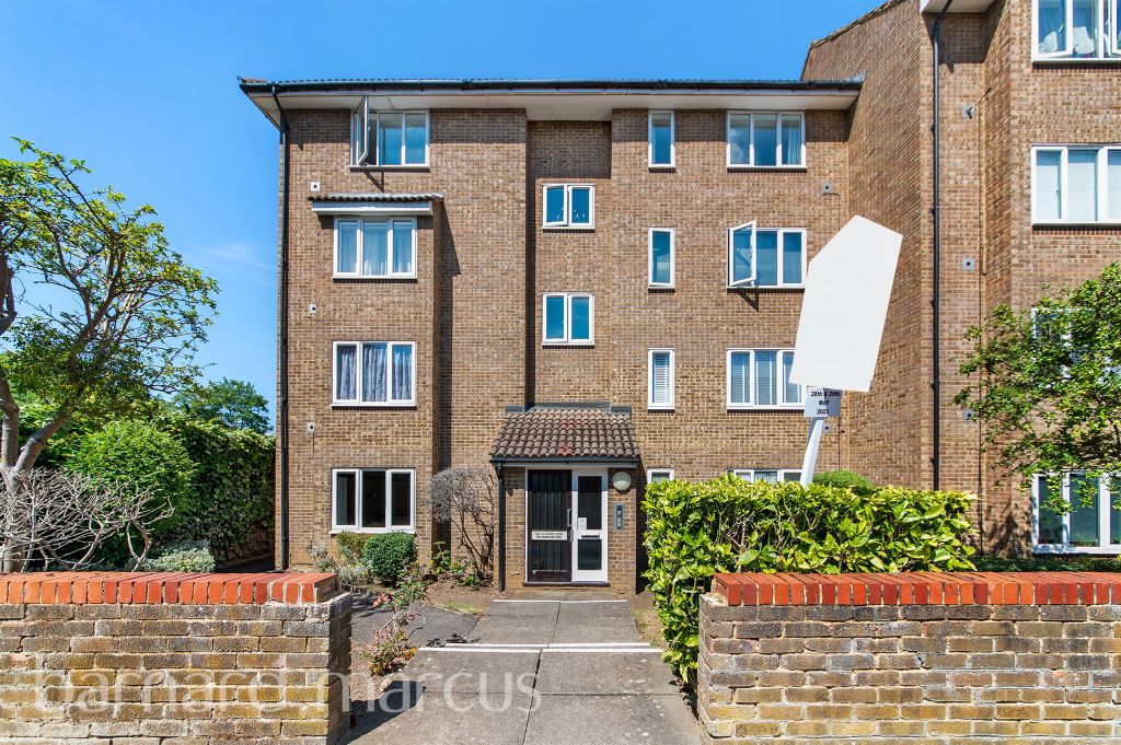 Property photo 1 of 8