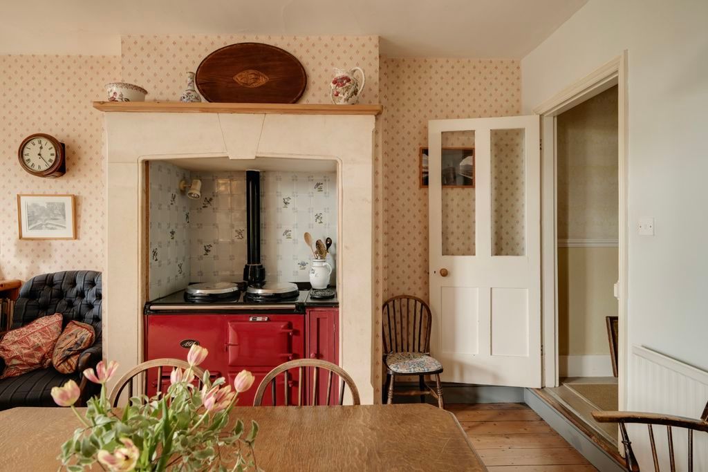 Additional image 9 of 7 bed semi-detached house for saleCotham Lawn Road, Cotham, Bristol BS6