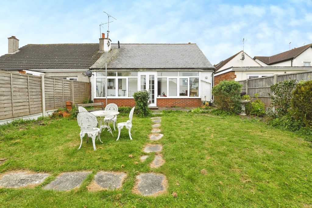 Property photo 3 of 13 Picture No. 12