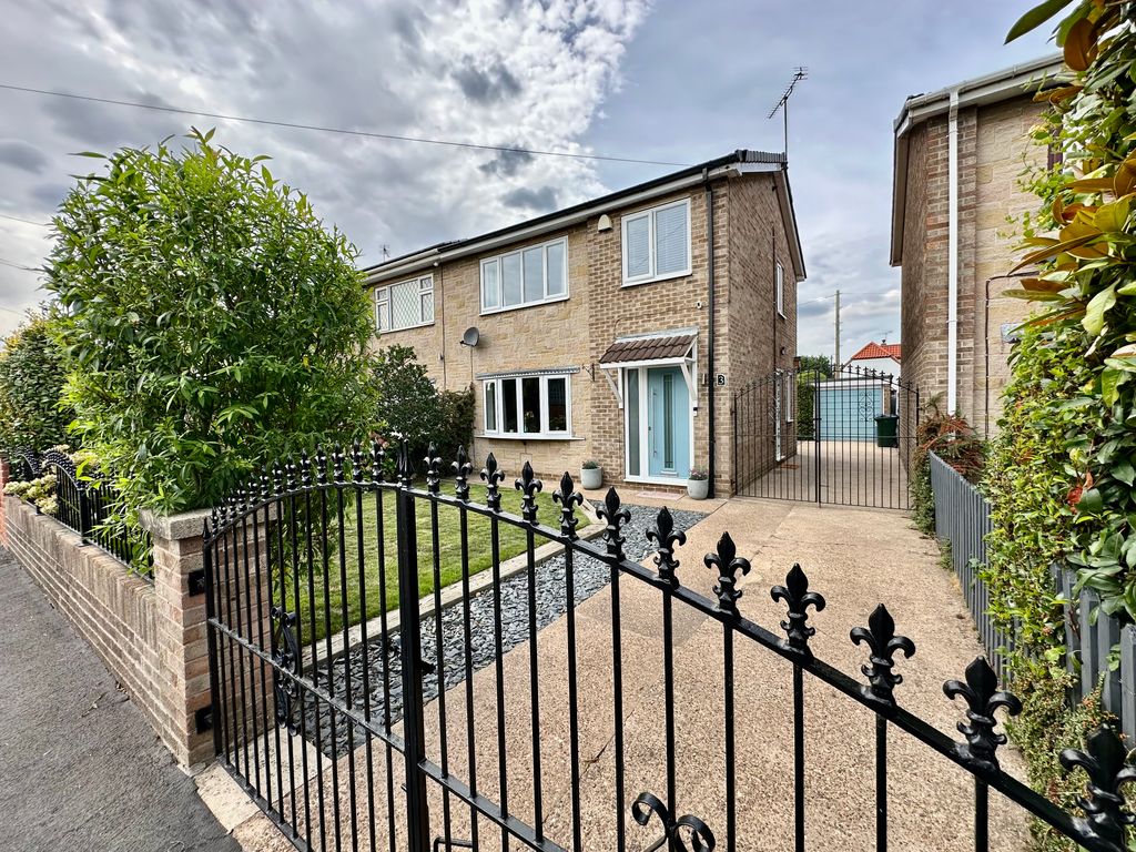 Property photo 1 of 33 Img_5151