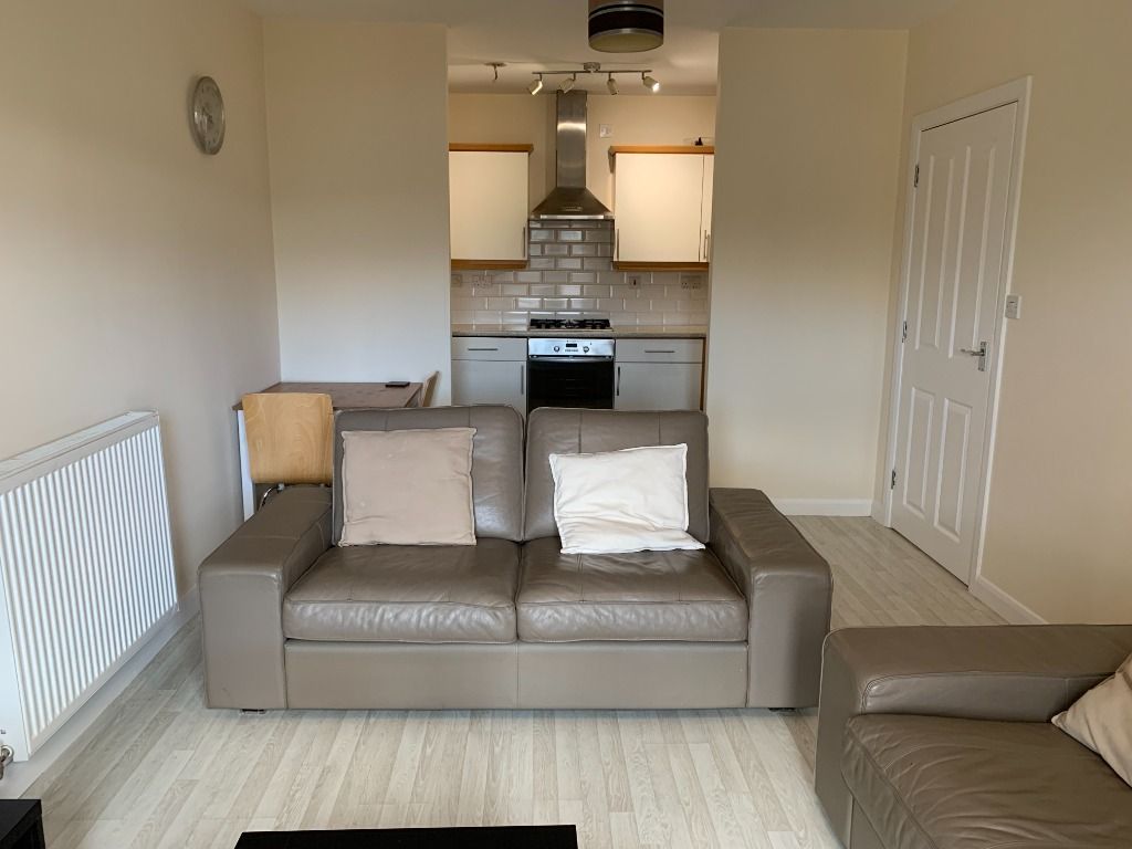 Property photo 3 of 11