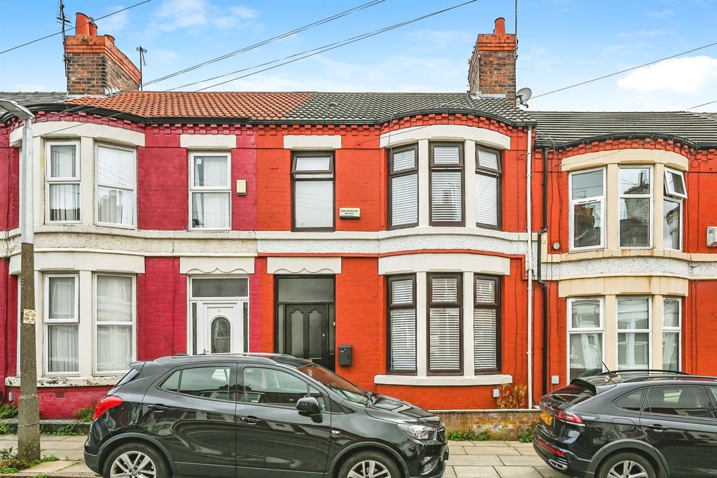 Property photo 1 of 11