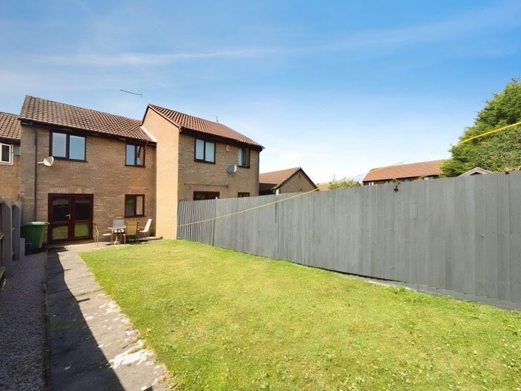 Property photo 2 of 11