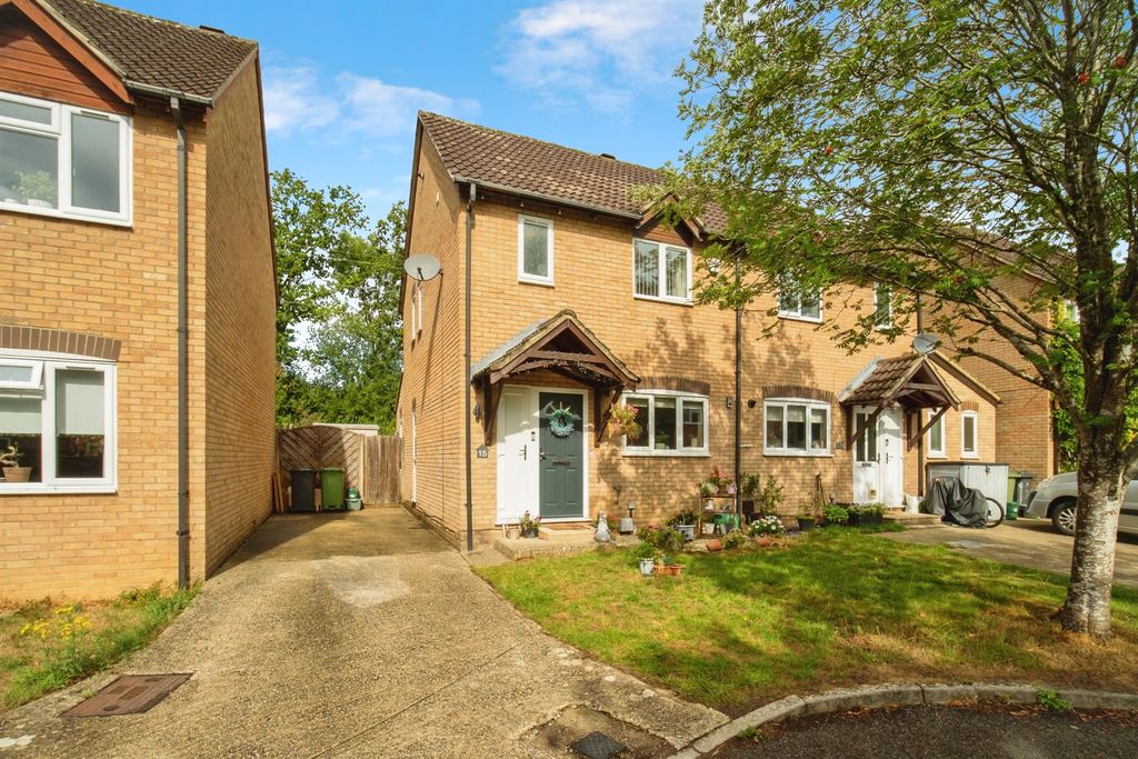 Property photo 1 of 11