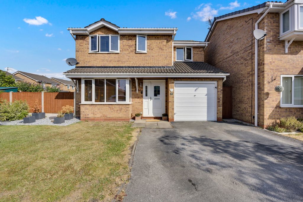 Property photo 1 of 21