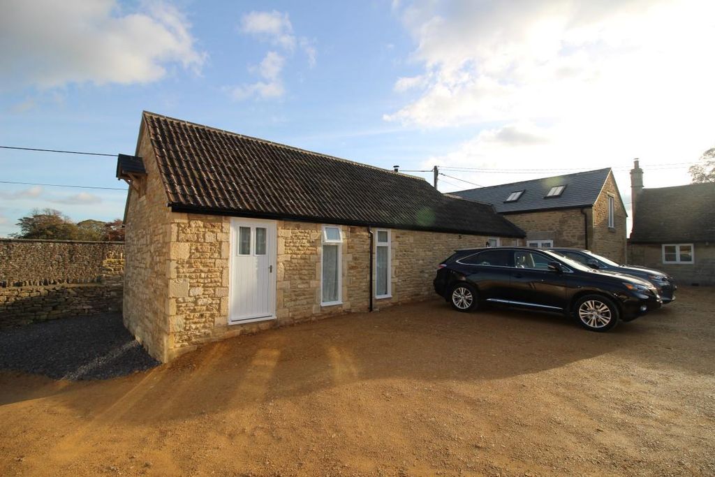 Additional image 23 of 3 bed barn conversion to rentMonkton Farleigh, Bradford-On-Avon BA15