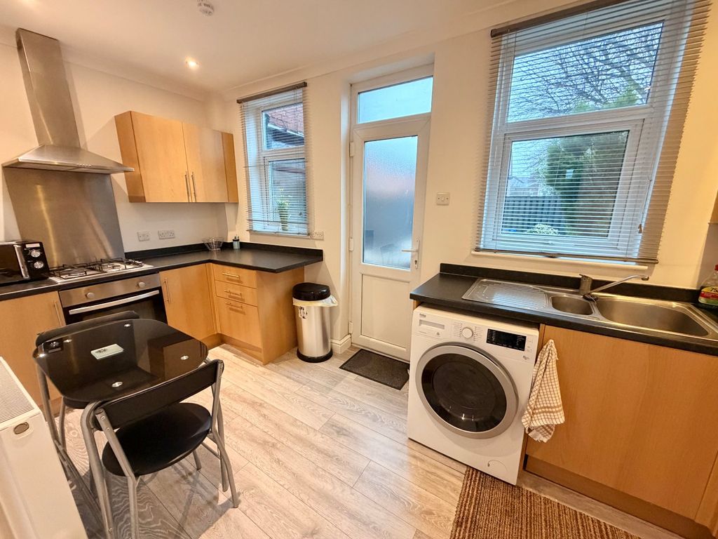 Property photo 2 of 9 Picture No. 05