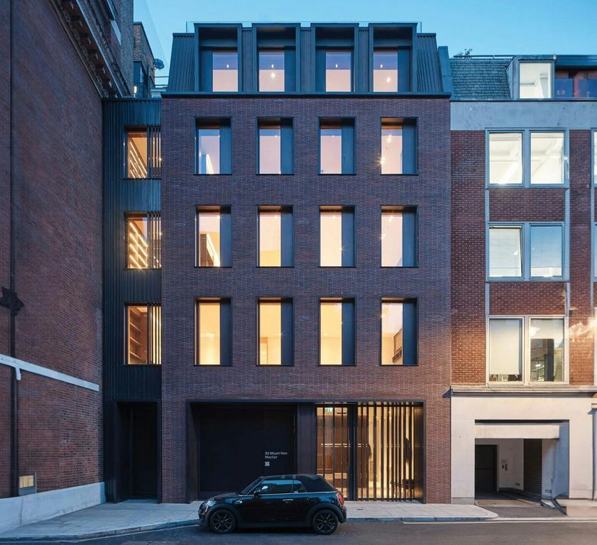 Property photo 1 of 14 Facade 3.Jpg