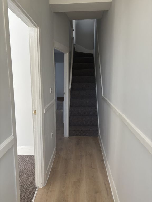 Property photo 3 of 13 Hallway