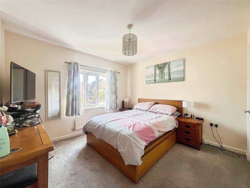 Property photo 3 of 16 Picture No. 07
