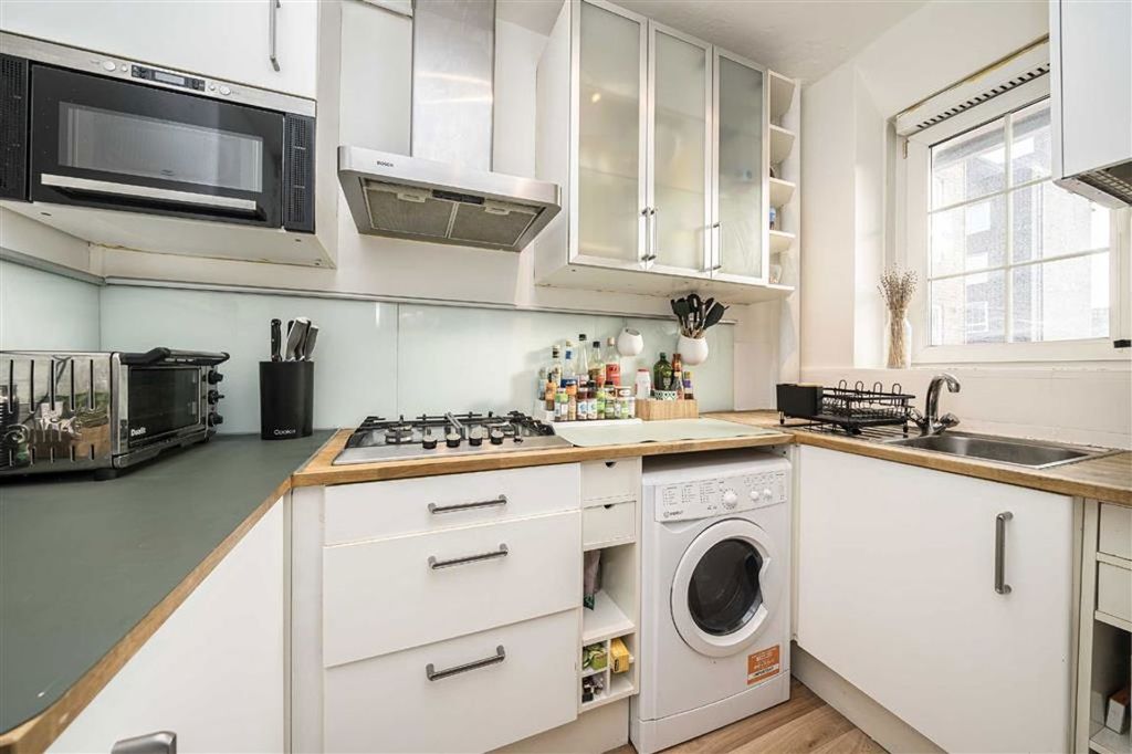 Property photo 3 of 7