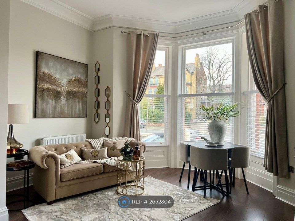 Property photo 3 of 11