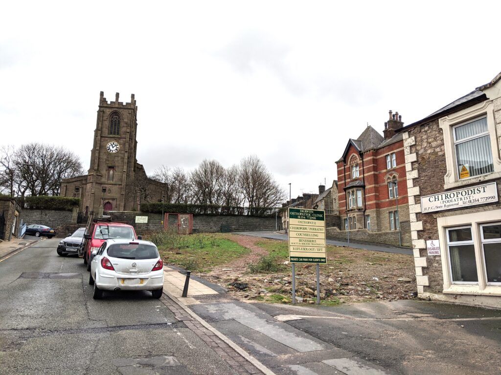 Property photo 2 of 3