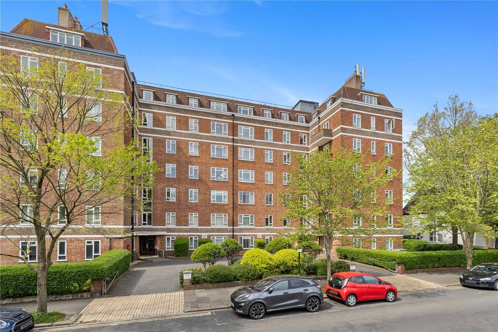 Property photo 1 of 16 Picture No. 21